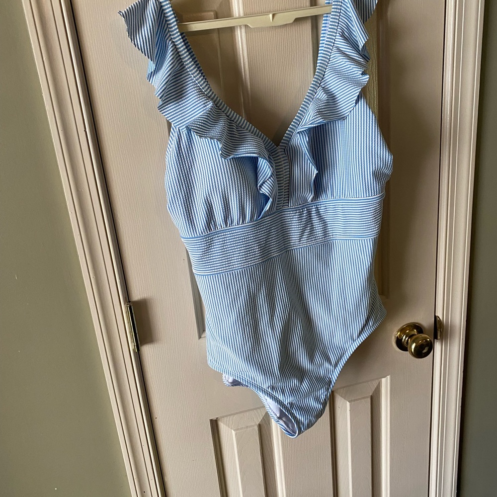Time and Tru Light Blue Garment